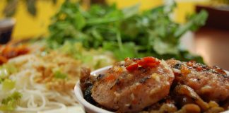 Bun cha, grill pork noodle, hanoi street food tour