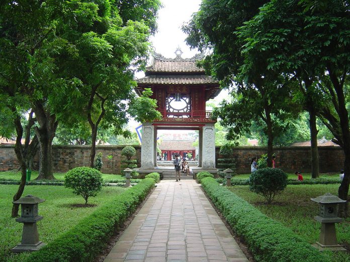 Van Mieu, Temple of Litterature, Things to do in Hanoi, What to see in Hanoi