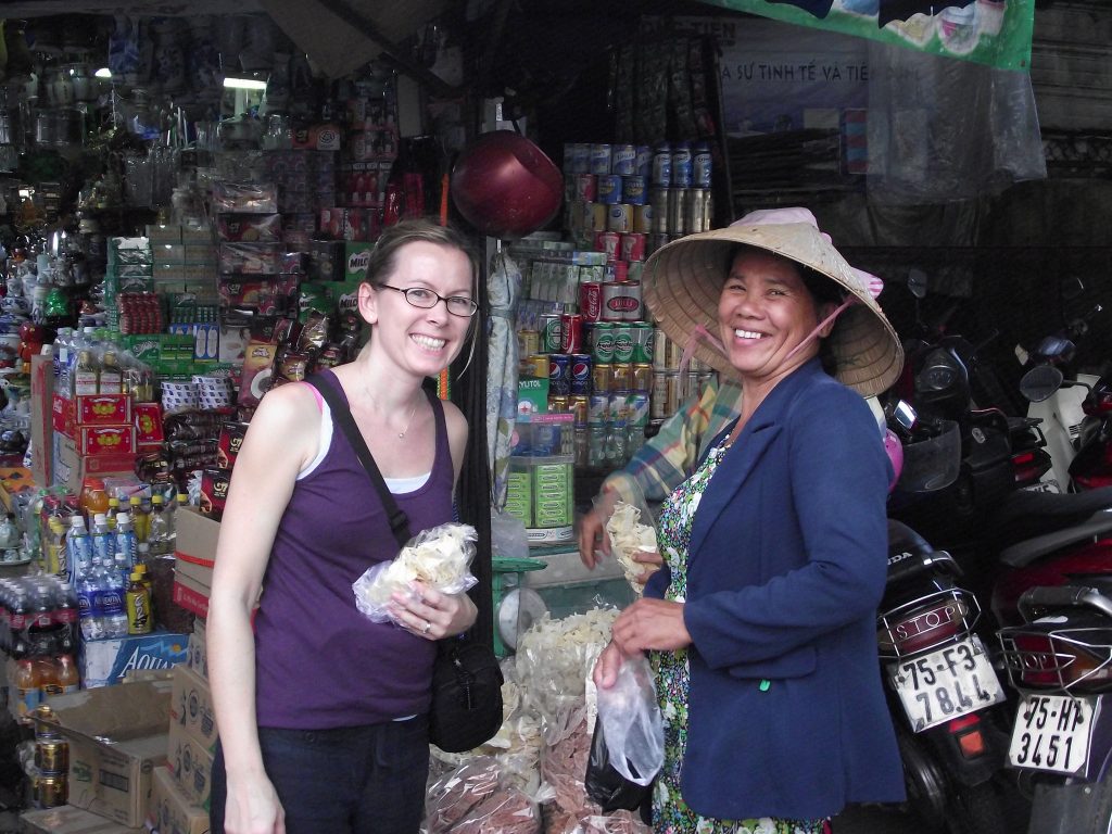 Dong Ba market, Hue things to do in Hue, Hue attraction