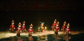 water puppet, vietnam water puppet, water puppetter, things to do in Hanoi, what to see in Hanoi