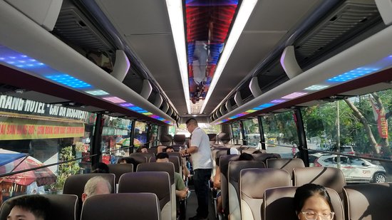 High quality facilities of Cat Ba Discovery bus