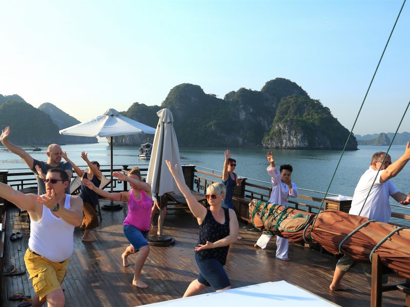 Halong cruise, Halong bay tour, Halong travel