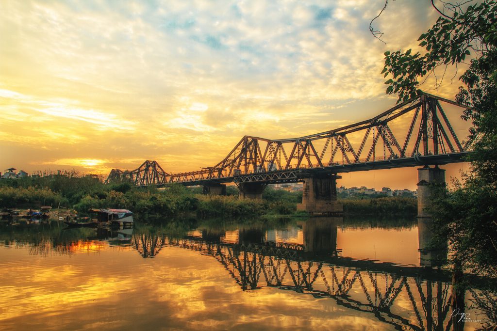 Long Bien bridge, things to do in Hanoi, Hanoi attraction