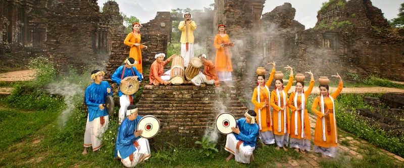 Champa dancing - My Son holly land - Asia Unique Travel