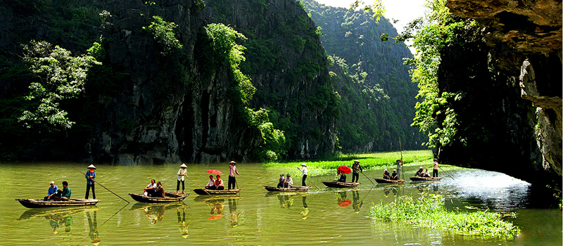 Trang An gottoes - Ninh Binh, Vietnam