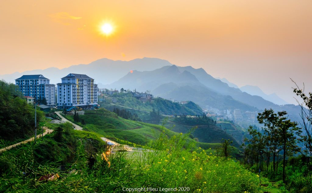 Fansipan Sapa sun set view