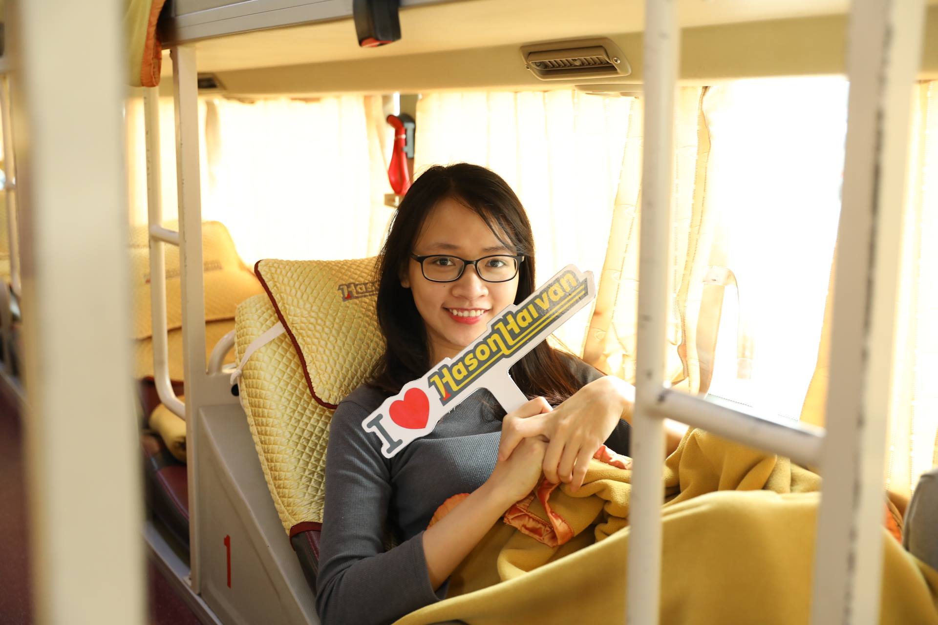 Ha Son Hai Van - Sapa sleeper bus